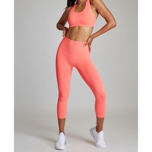 TLA by Morgan Stewart set xs/s tOp m/L bottom